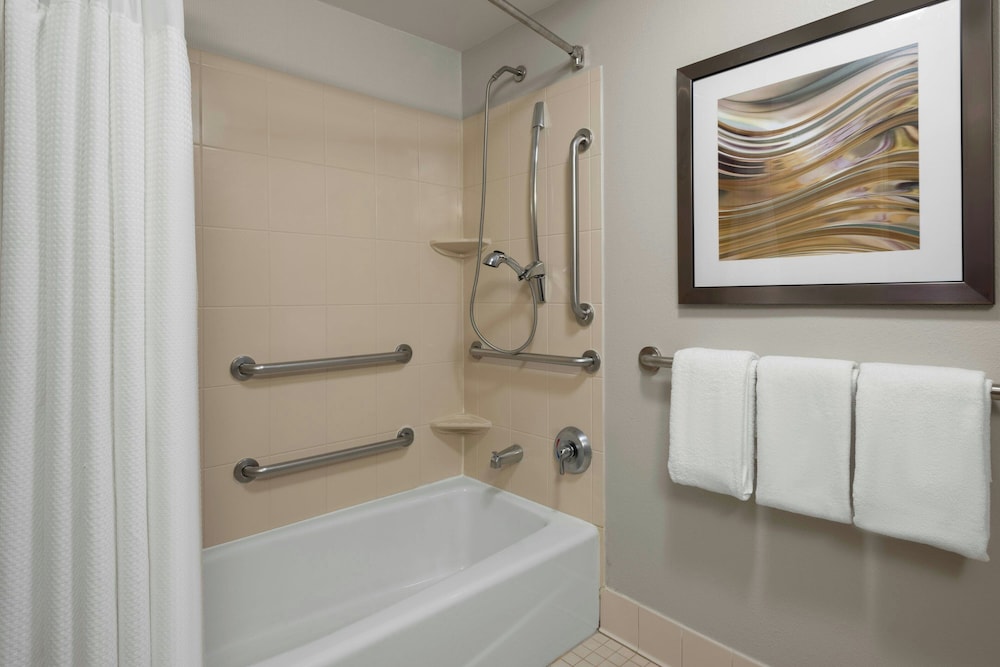 Room, 1 King Bed with Sofa bed (Mobility/Hearing Access, Roll-in Shwr) - Photo 6