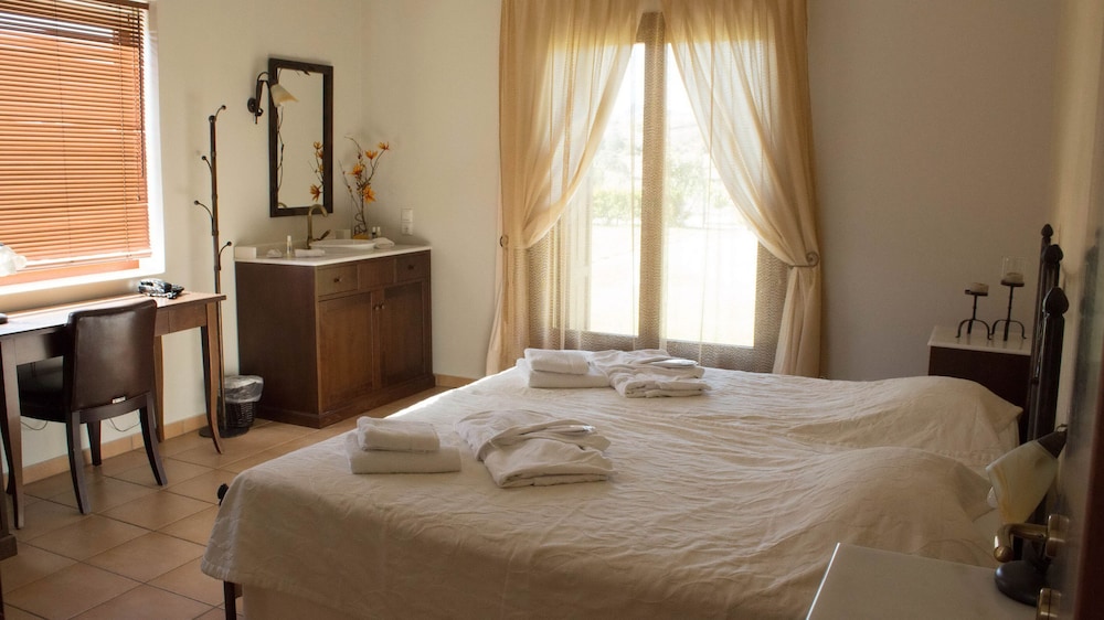 Luxury Villa, 6 Bedrooms, Valley View photo 2