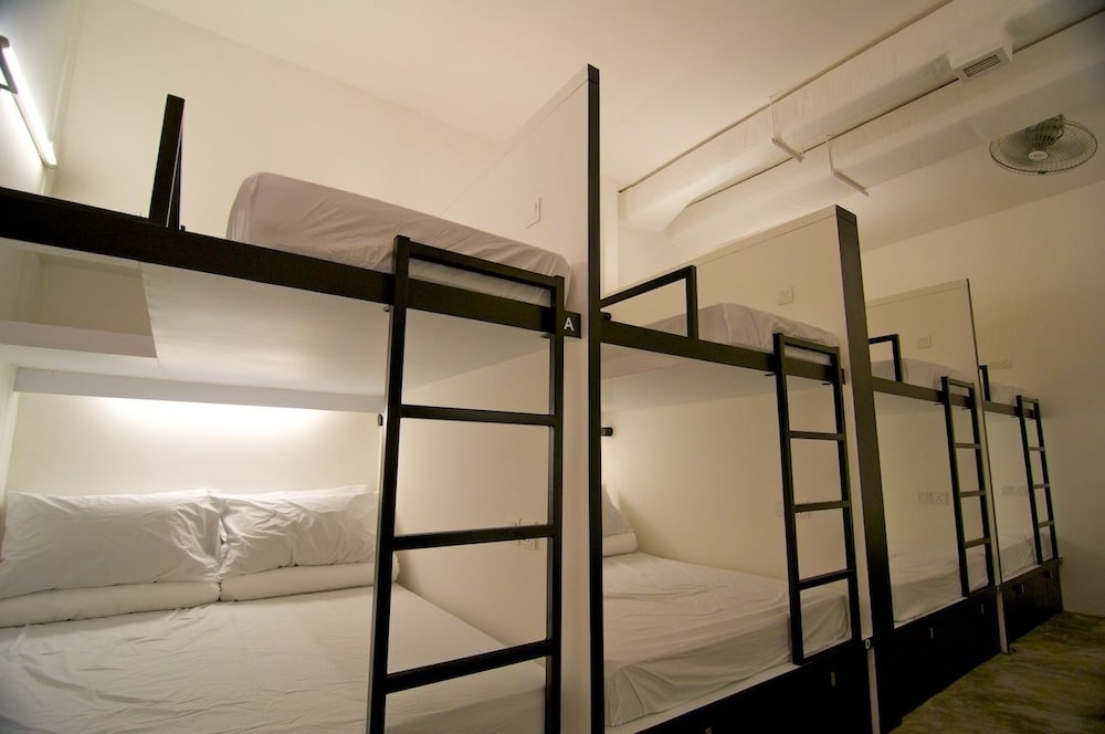 1 Bed in 12- Bed Mixed Dorm photo 1