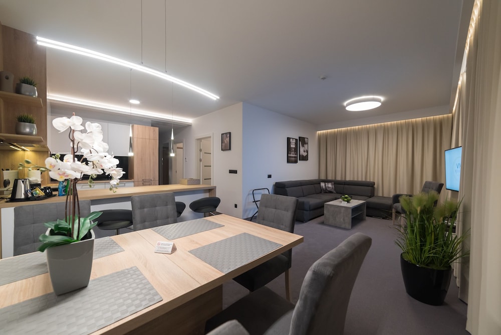 Deluxe Apartment, 3 Bedrooms, Non Smoking photo 3