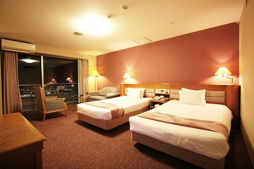 Standard Twin Room, Non Smoking - Photo 3