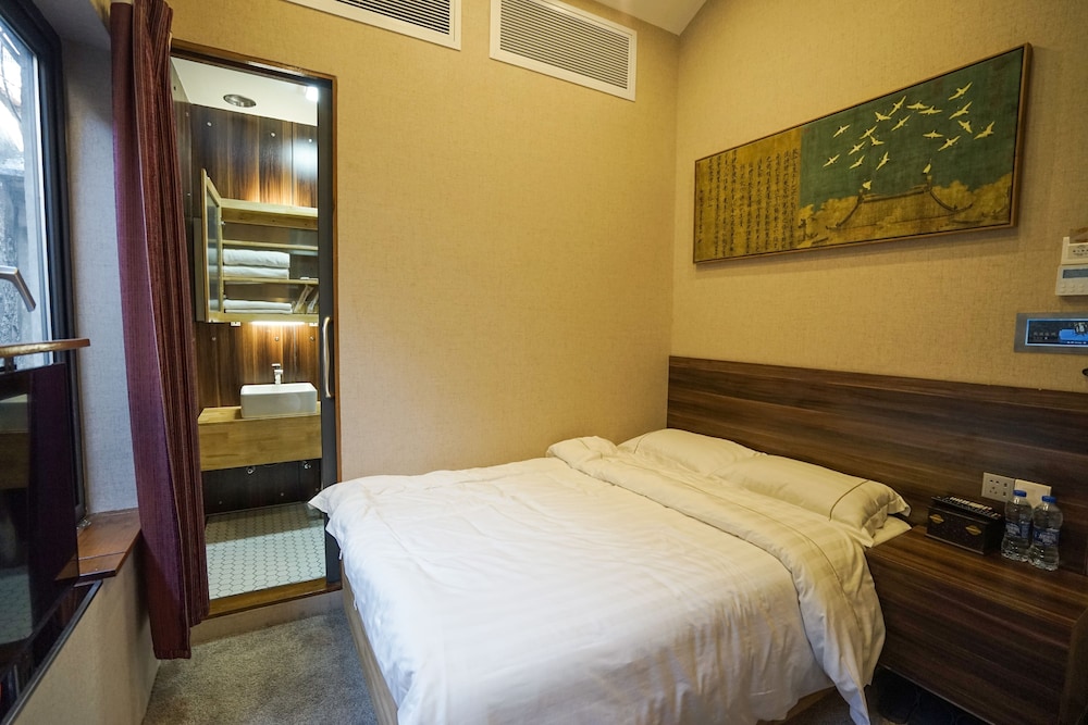 Classic Double Room photo 3
