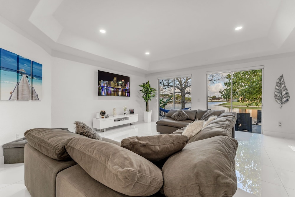Waterview Villa Sleeps 10 BBQ Kayaks Games, Billede 19