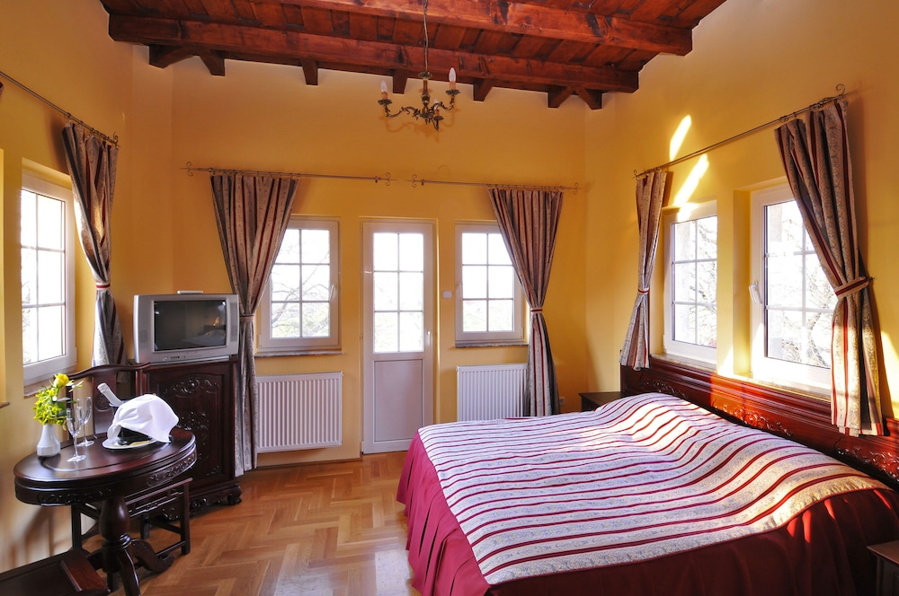 Standard Double Room photo 1