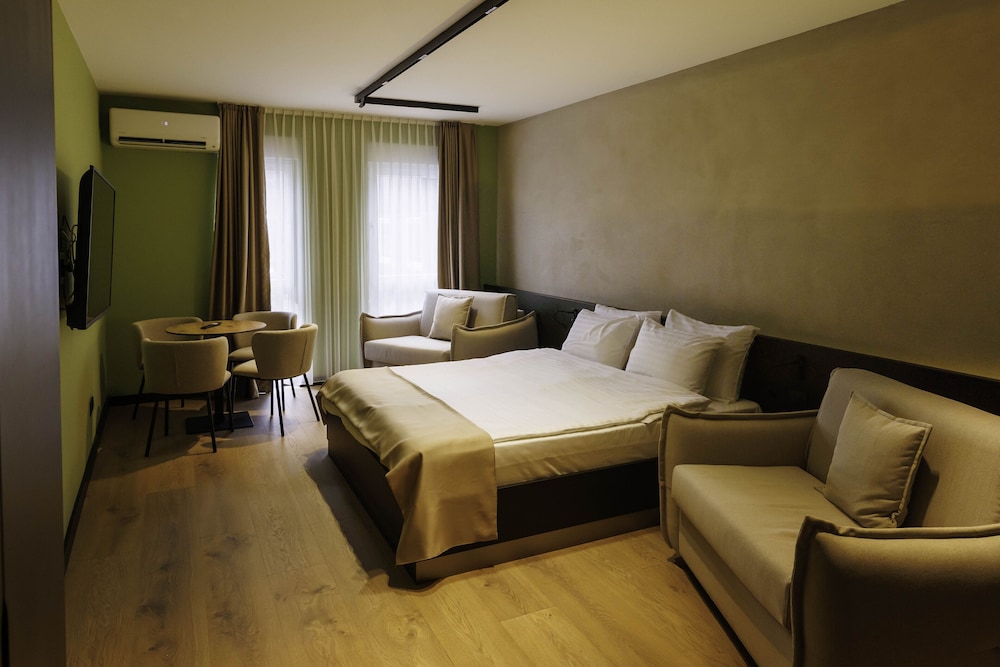Family Quadruple Room photo 1