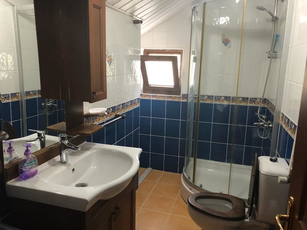 Villa photo 2
