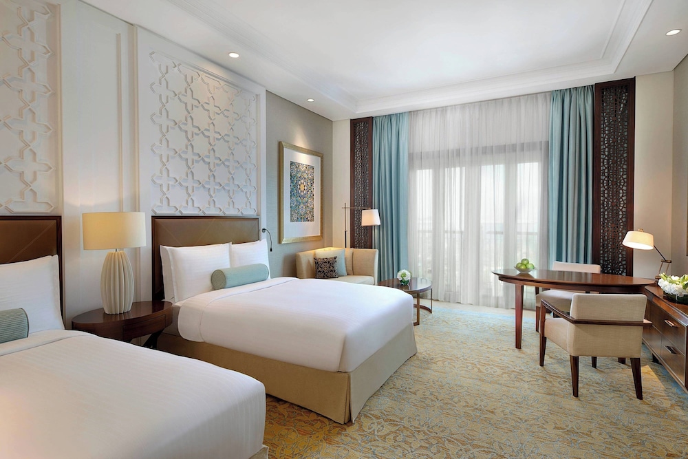 Deluxe Room, 2 Queen Beds, Balcony, Garden View (Balcony) - Photo 4