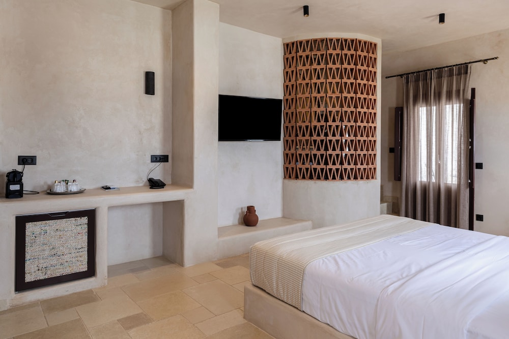 Superior Room - Photo 12
