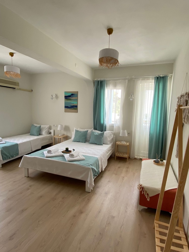 Family Double Room photo 1