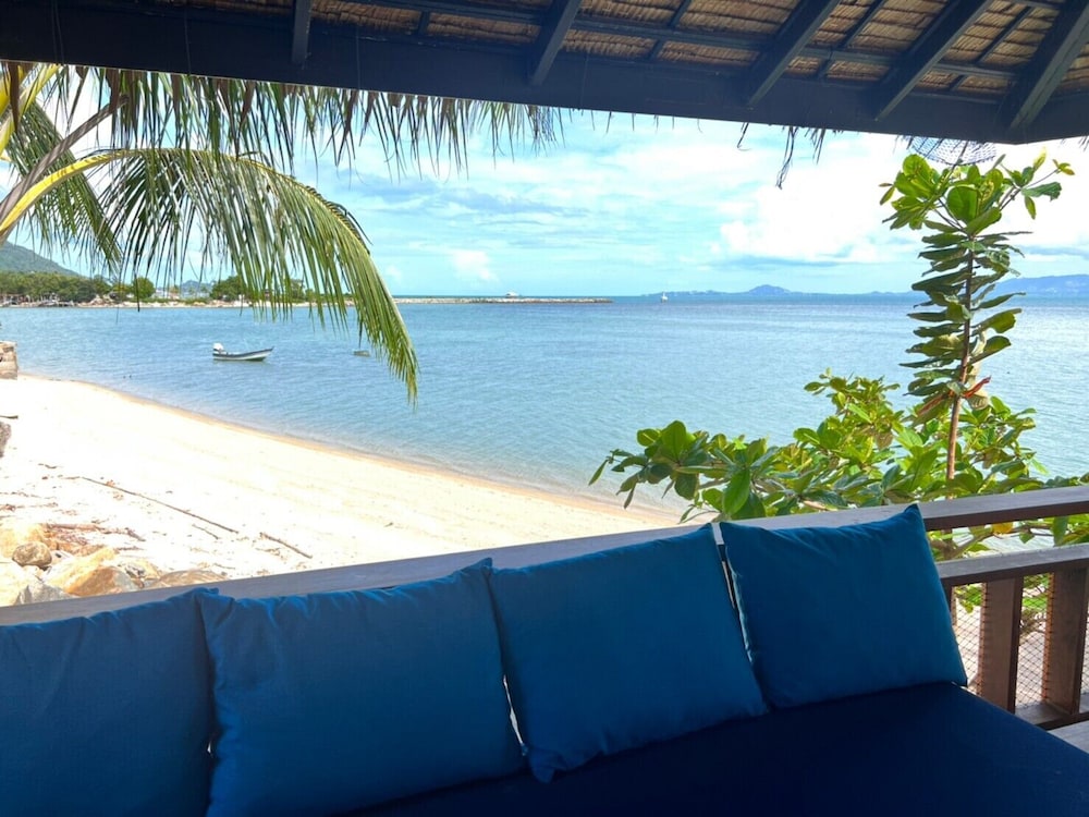 Beachfront 1 bedroom Villa - Photo 14