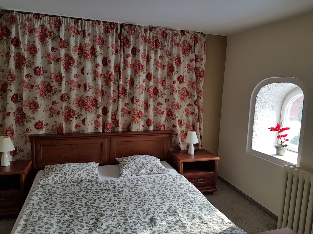 Deluxe Double Room, 1 King Bed, Park View