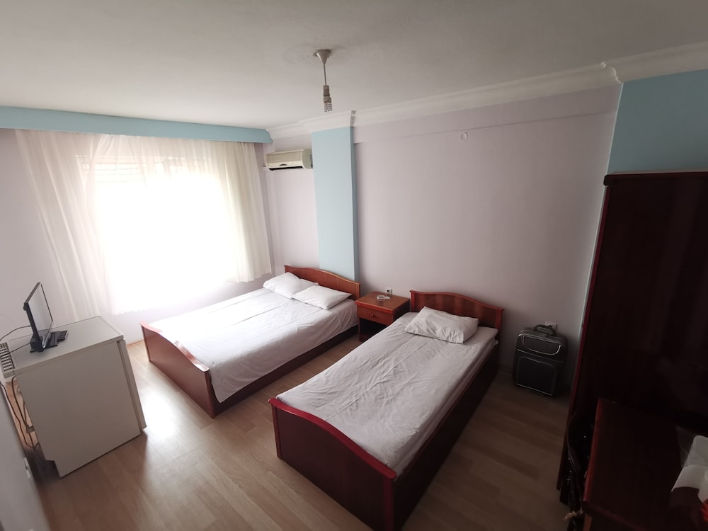Classic Twin Room photo 1