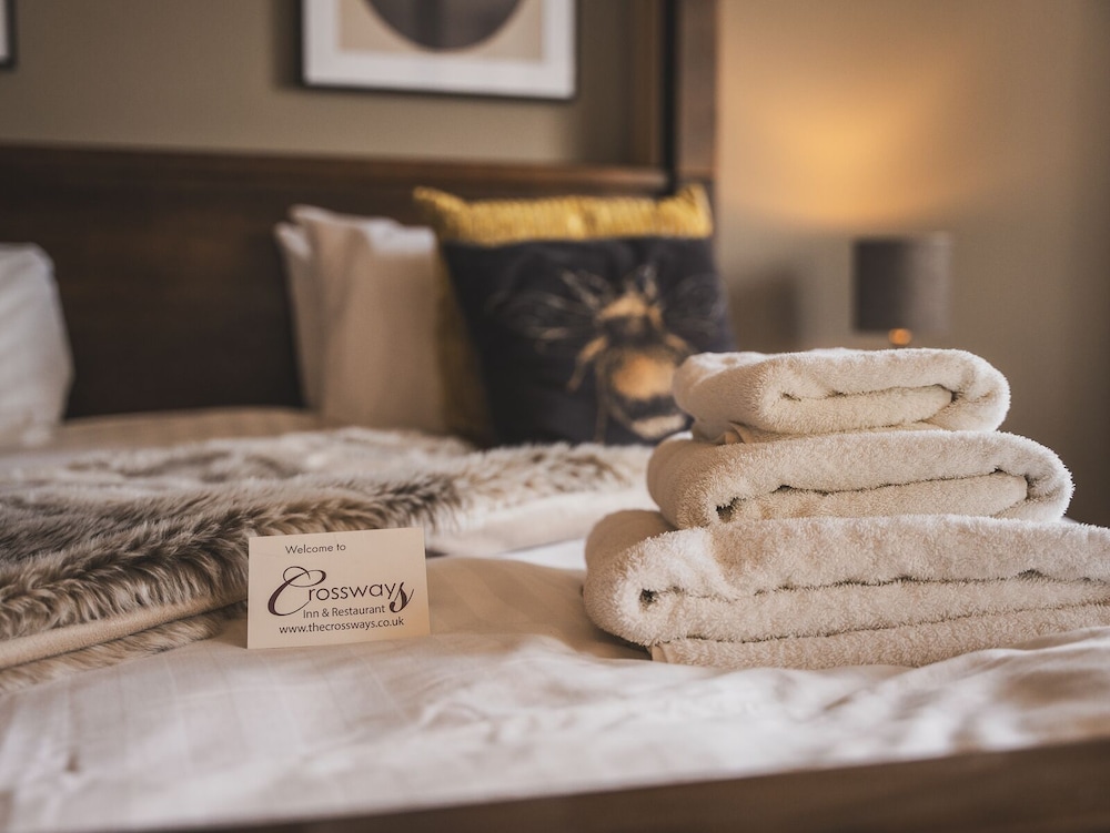 Deluxe Double Room, 1 King Bed with Sofa bed (Four Poster Bed) photo 3