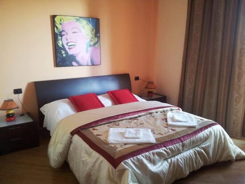 Deluxe Suite, Balcony, City View
