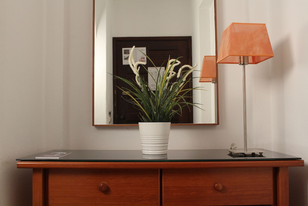 Standard Double or Twin Room - Photo 2