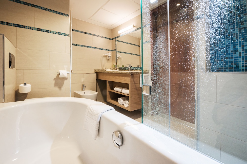 Exclusive Suite
