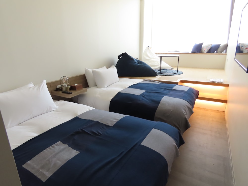 206 Penthouse Twin,only Shower (Non-smoking)