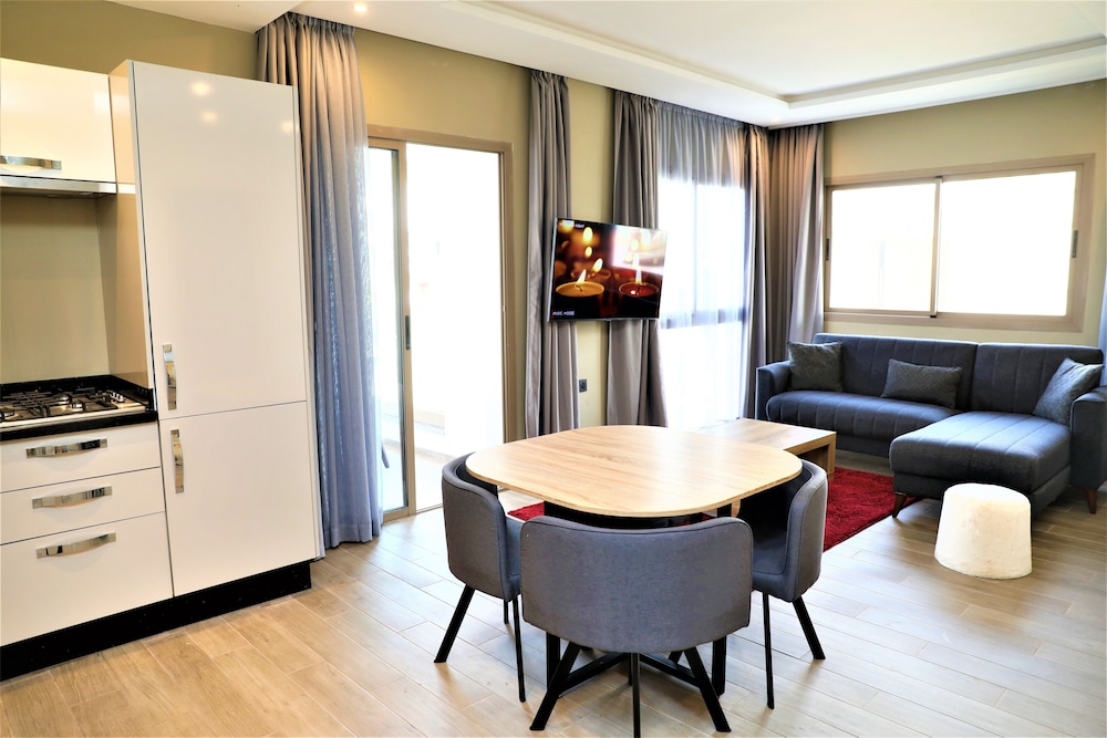 Apartment, 2 Bedrooms - Photo 6