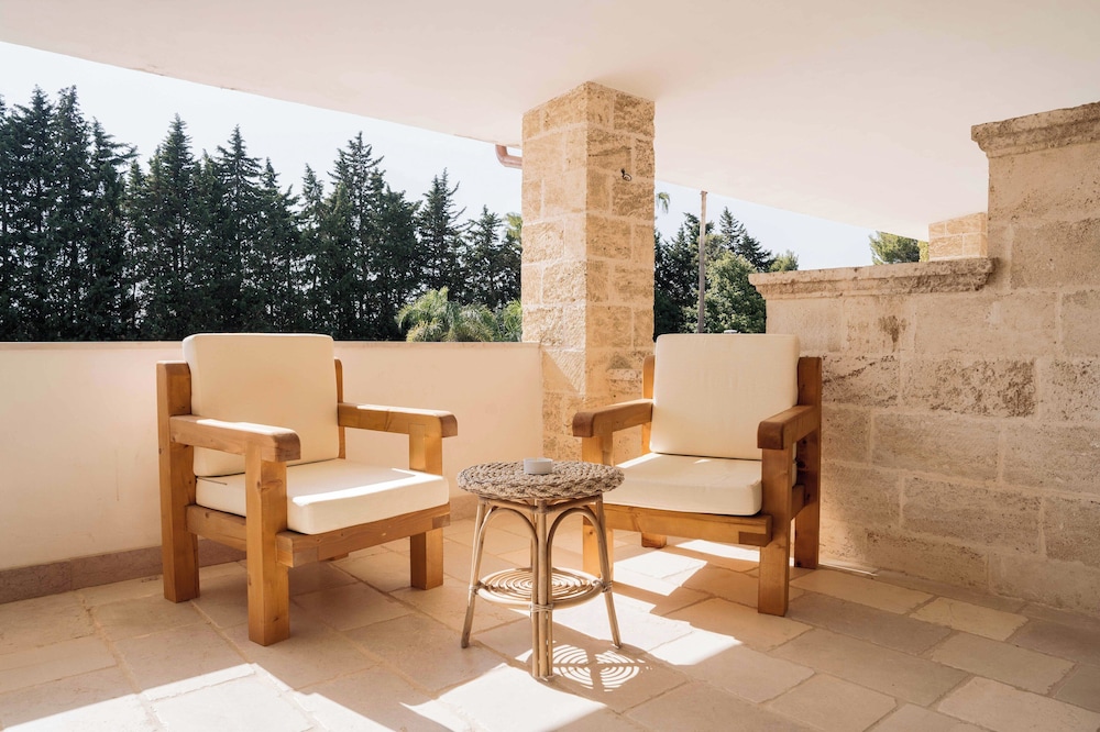 Superior Double or Twin Room, Terrace photo 2