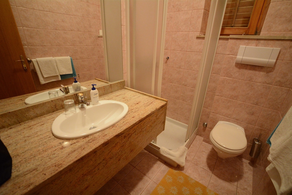Apartment, 2 Bedrooms, Terrace, Sea View photo 2