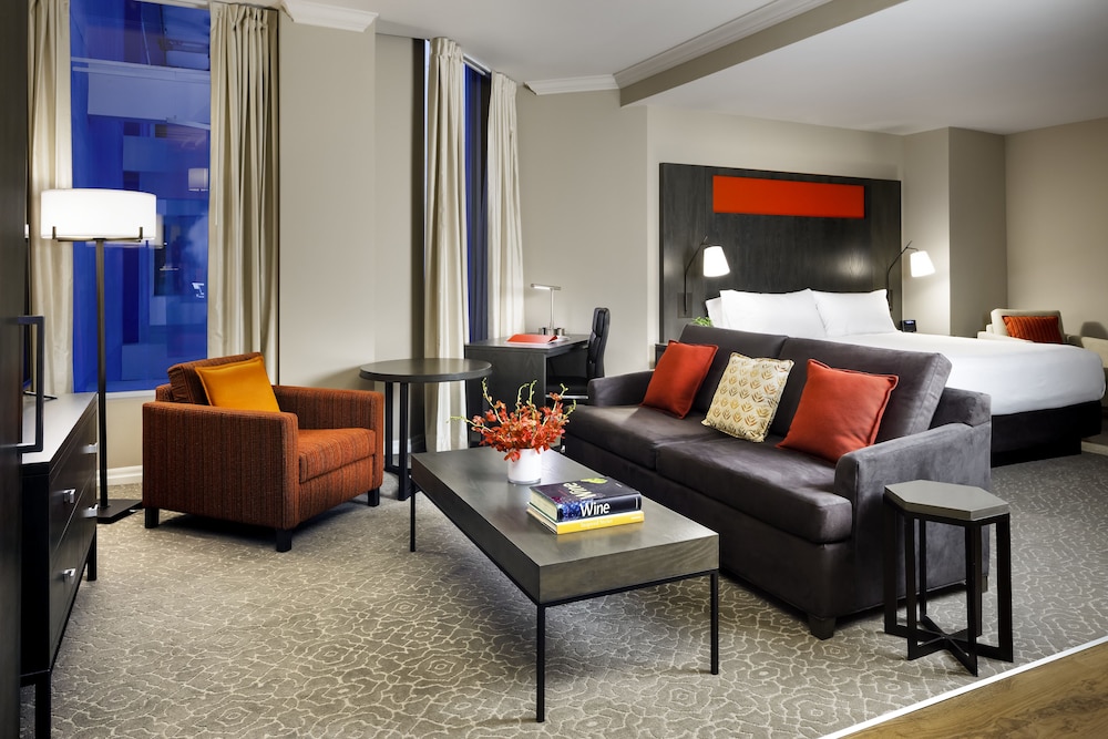 Historic Superior Suite, Internal View