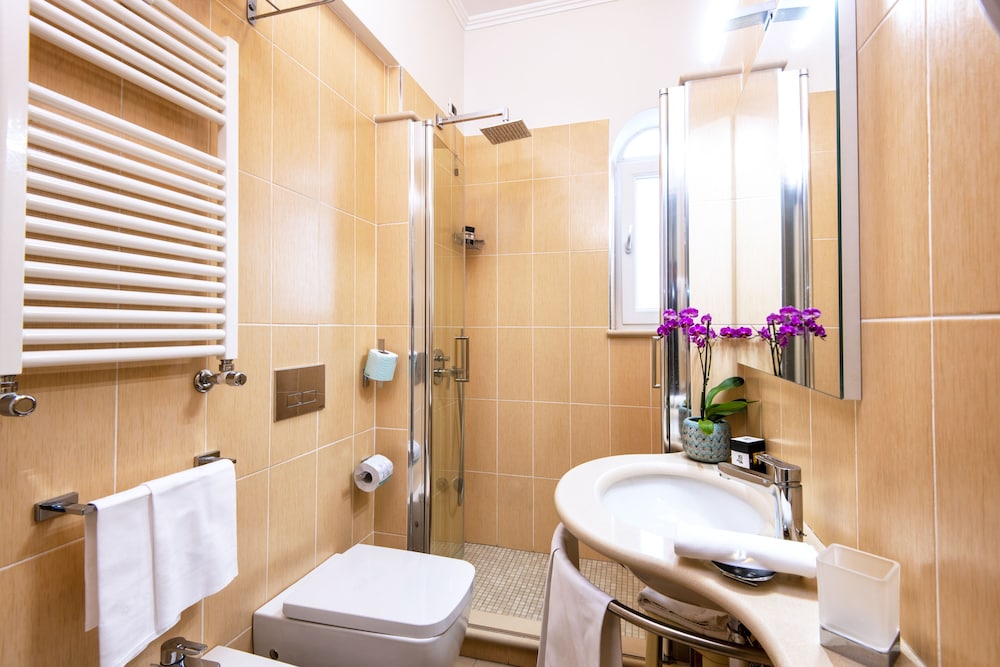 Classic Double Room - Photo 2