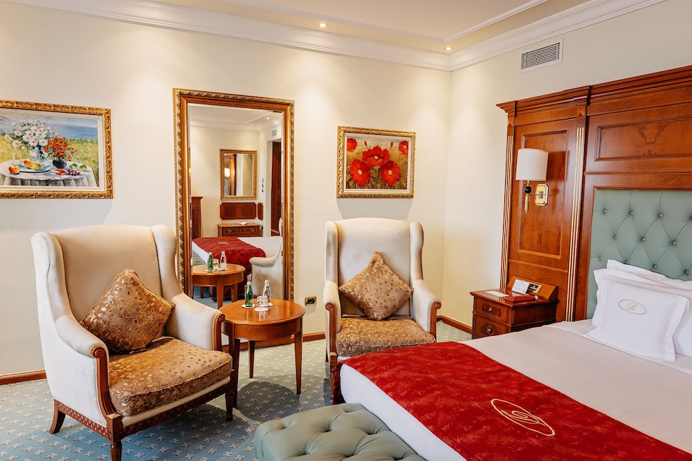 Premium Room - Photo 3