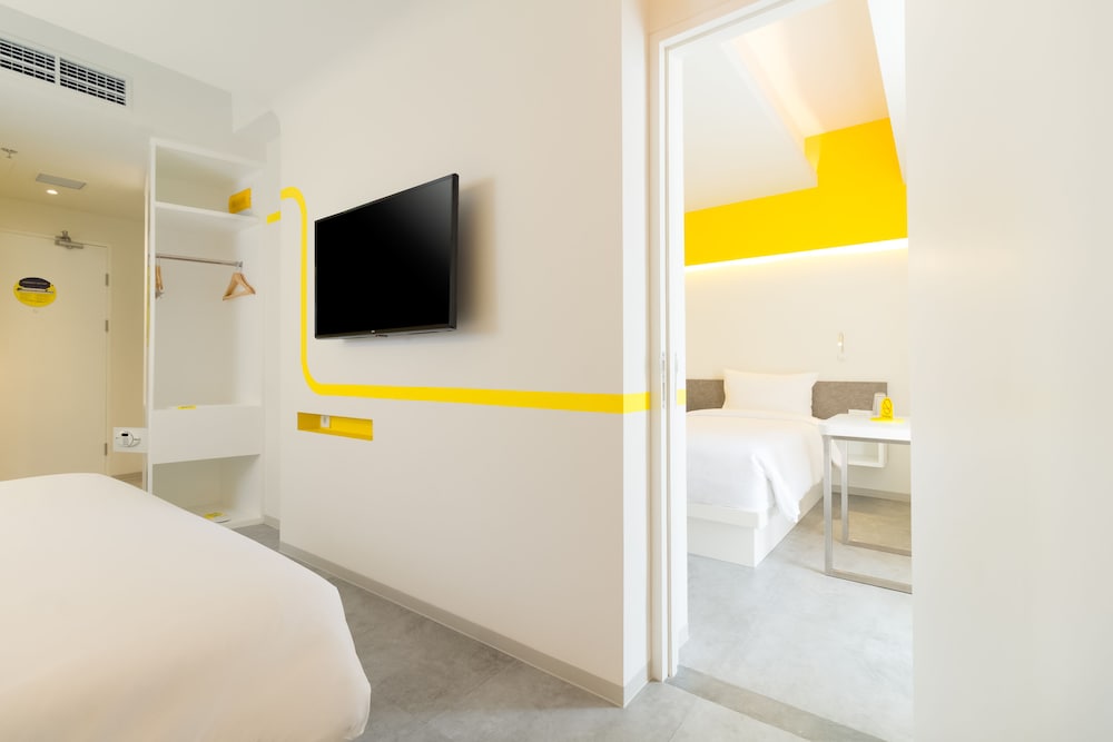 Family Package - Interconnecting Rooms at YELLO Room - Photo 1