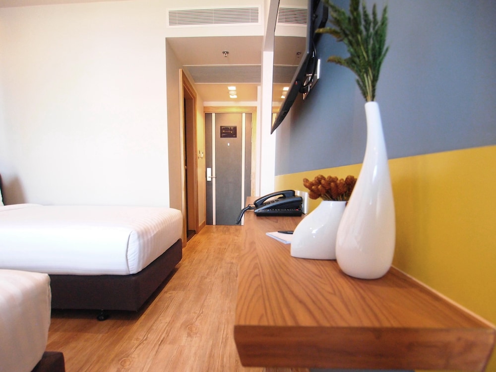 Superior Twin Room photo 2