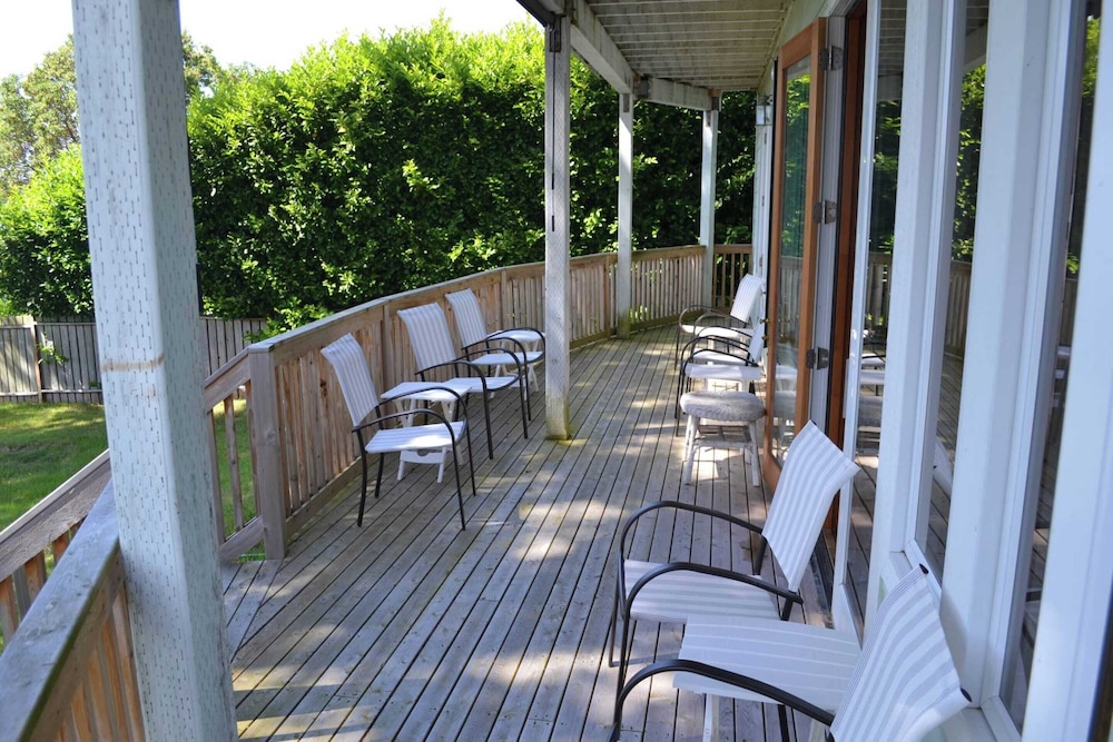 House (5 Bedrooms) photo 2