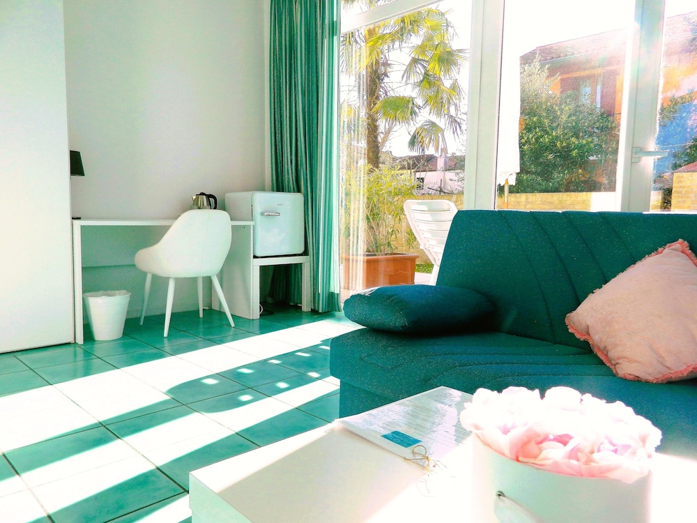 Double Room, Garden View photo 2