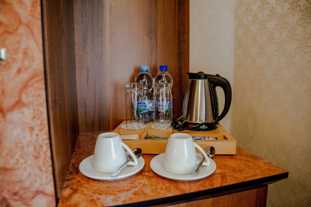 Business Twin Room - Photo 4