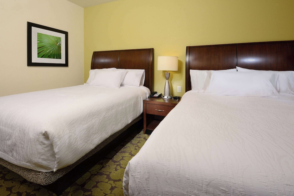 Room, 2 Queen Beds, Non Smoking (Shotgun) photo 2