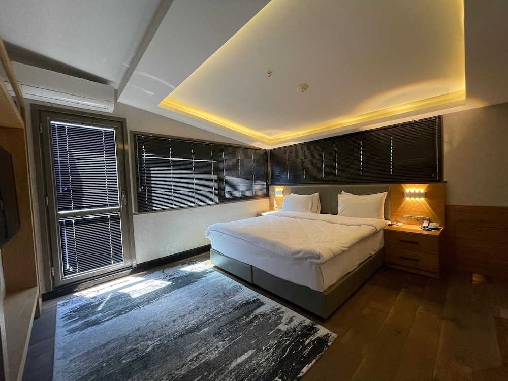 Deluxe Double Room (Stair Access) photo 1
