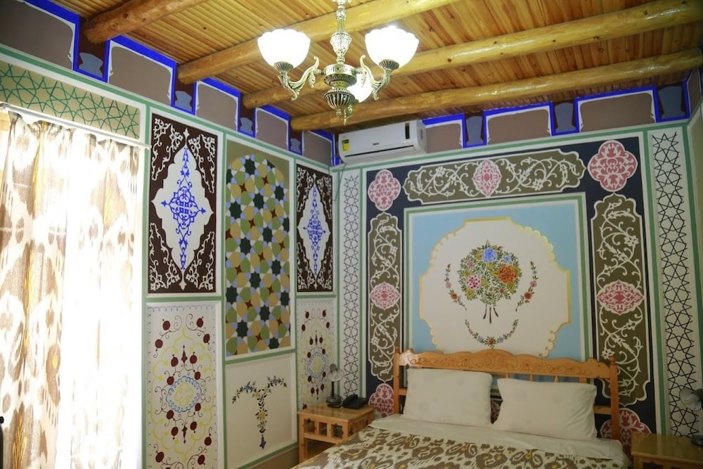 Deluxe Double Or Twin Room photo 3