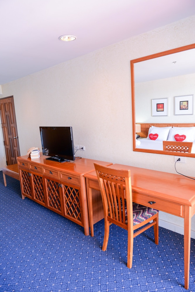 Deluxe Room, Sea View photo 3