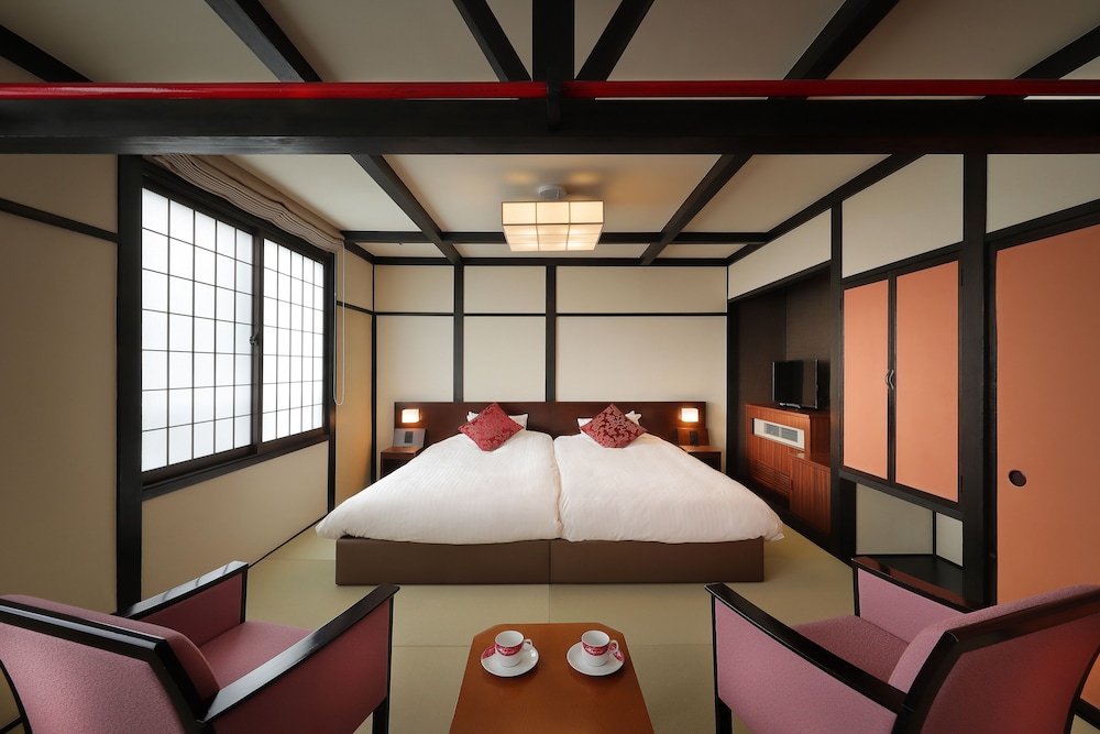 Retro Hollywood Japanese Twin(Non-smoking) (No Bathroom)