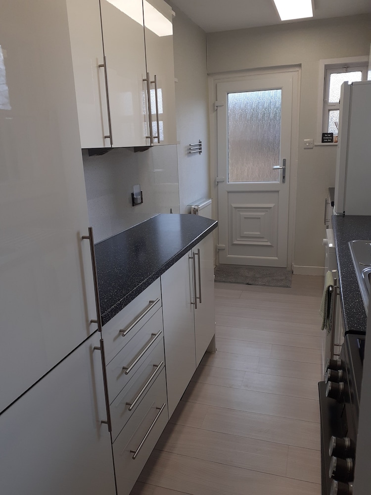 Standard Apartment, 2 Bedrooms, Ground Floor photo 1