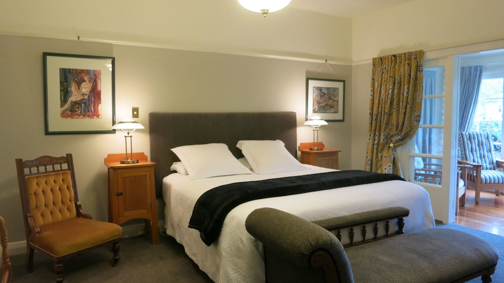 Standard Studio, Non Smoking, Balcony (SuperKingEnsuite Sunroom2)