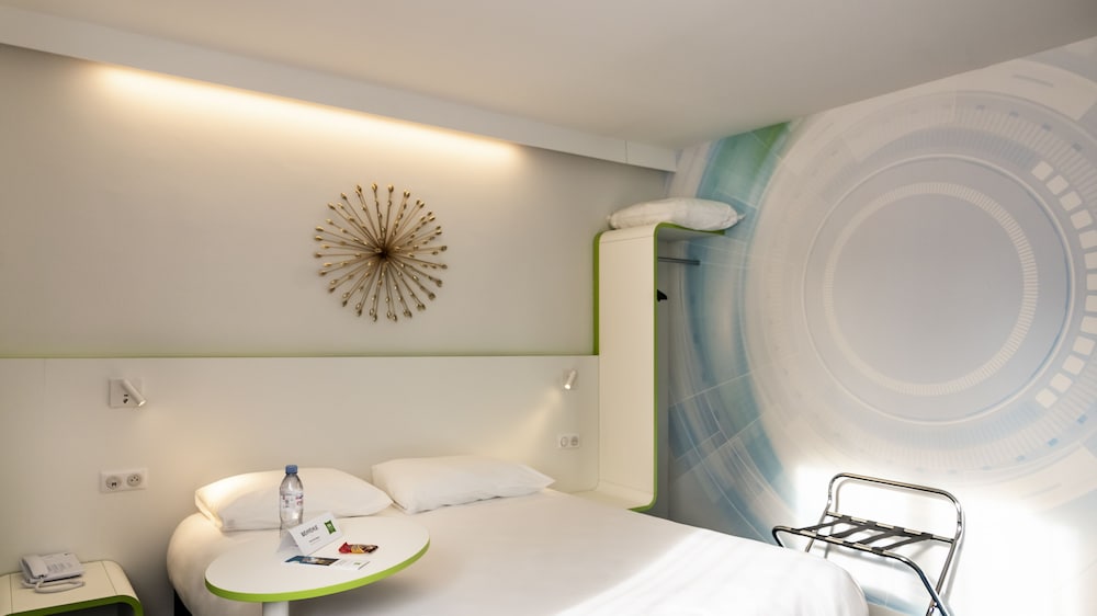 Premium Double Room, 1 Double Bed - Photo 1