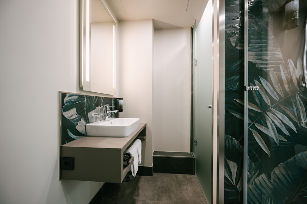 Premium Double Room Single Use photo 3