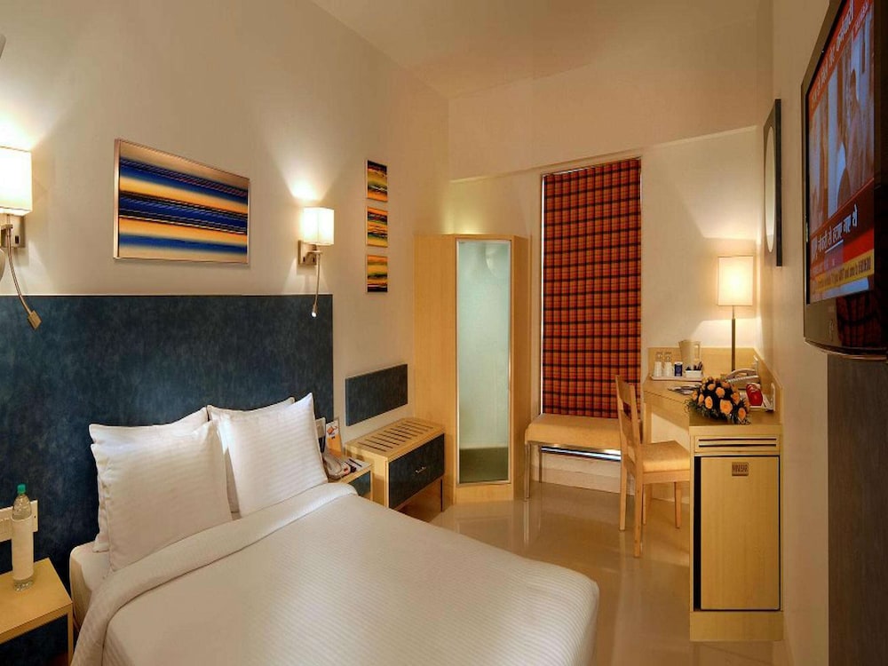 Suite, 1 Double Bed - Photo 1