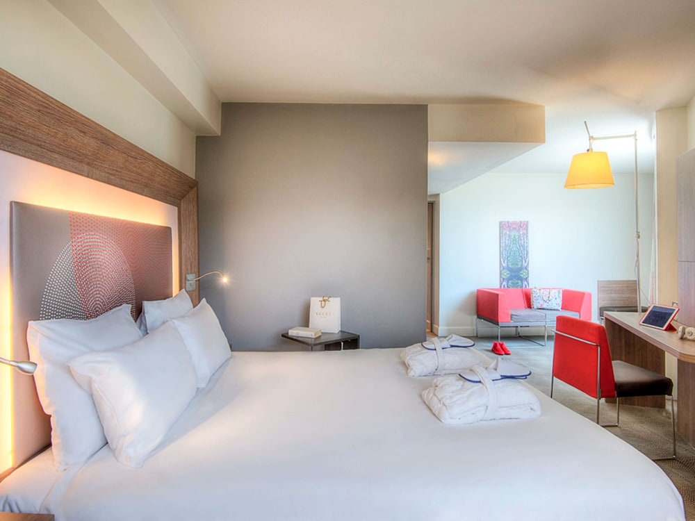 Executive Room, 1 Queen Bed