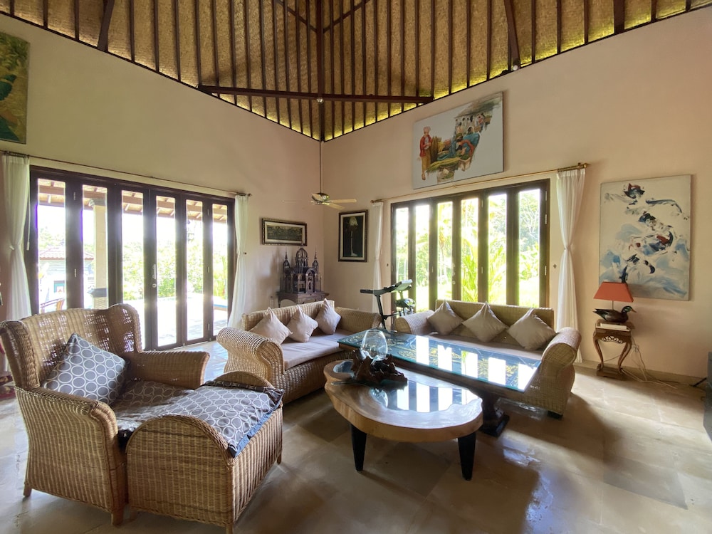 Three Bedroom Private Pool Villa - Photo 5