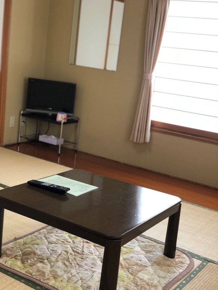 Standard Japanese Style Room photo 2