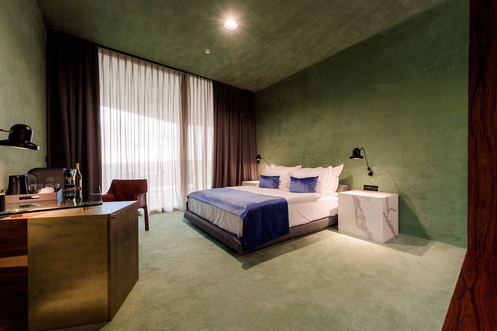 ROX SUITE - Photo 4