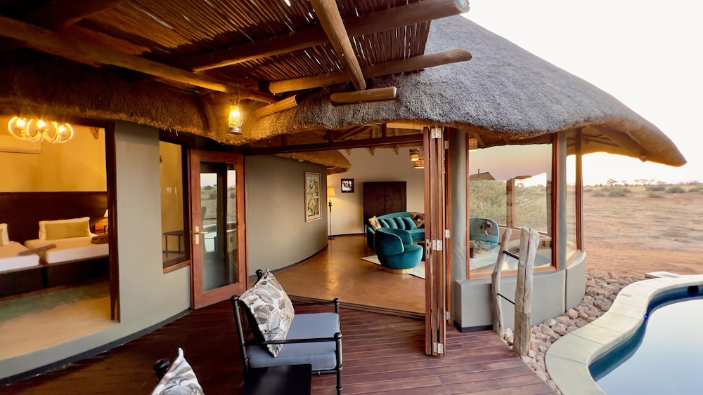 Superior Villa photo 2