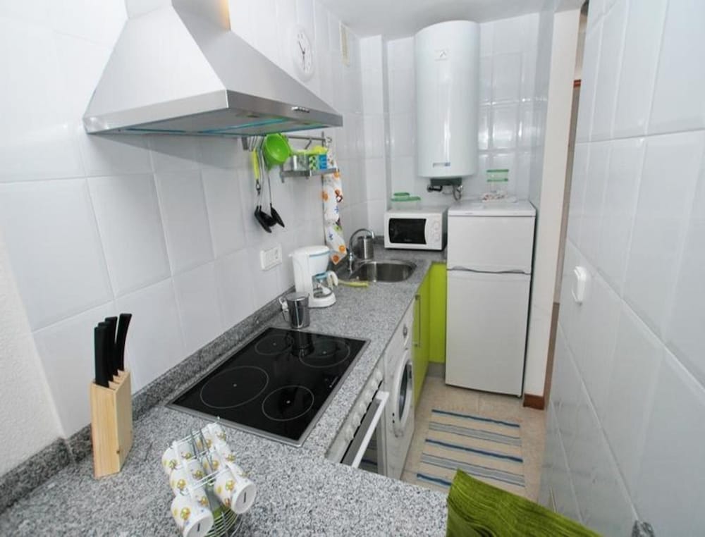 Family Apartment, 2 Bedrooms, Sea View photo 2