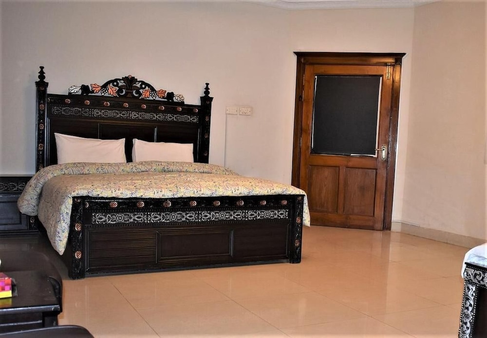 Deluxe Room - Photo 1