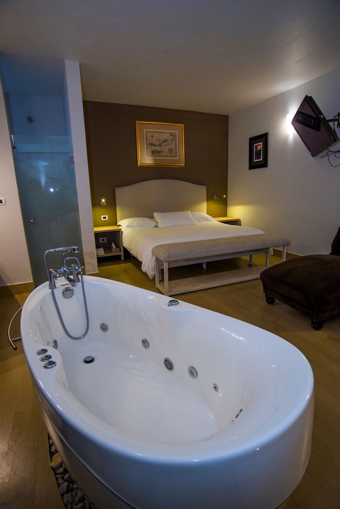 Executive Studio Suite photo 3